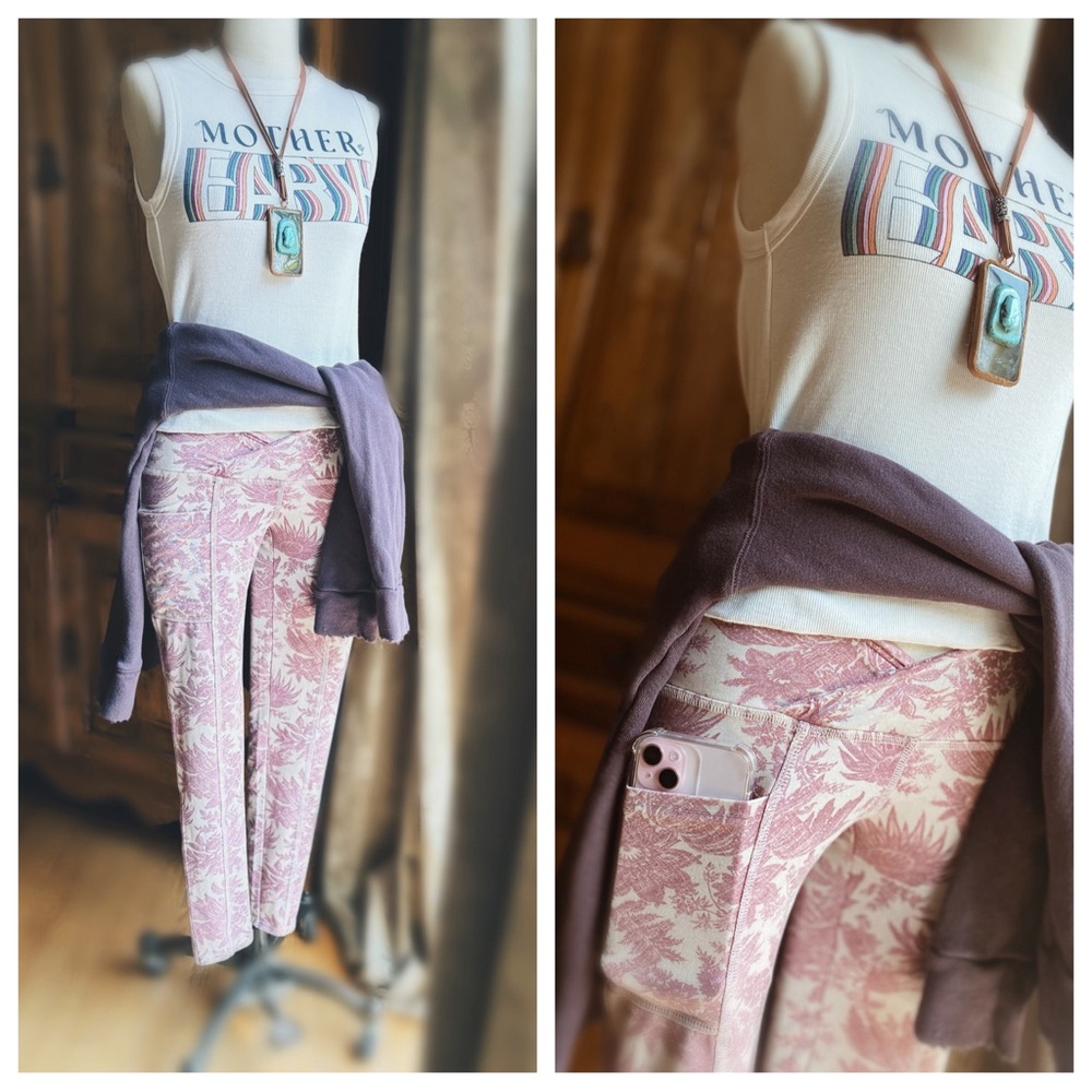 Chaser Vintage Floral Crop Leggings - Mauve Wine - NWT - Size Small - Picture 5 of 10